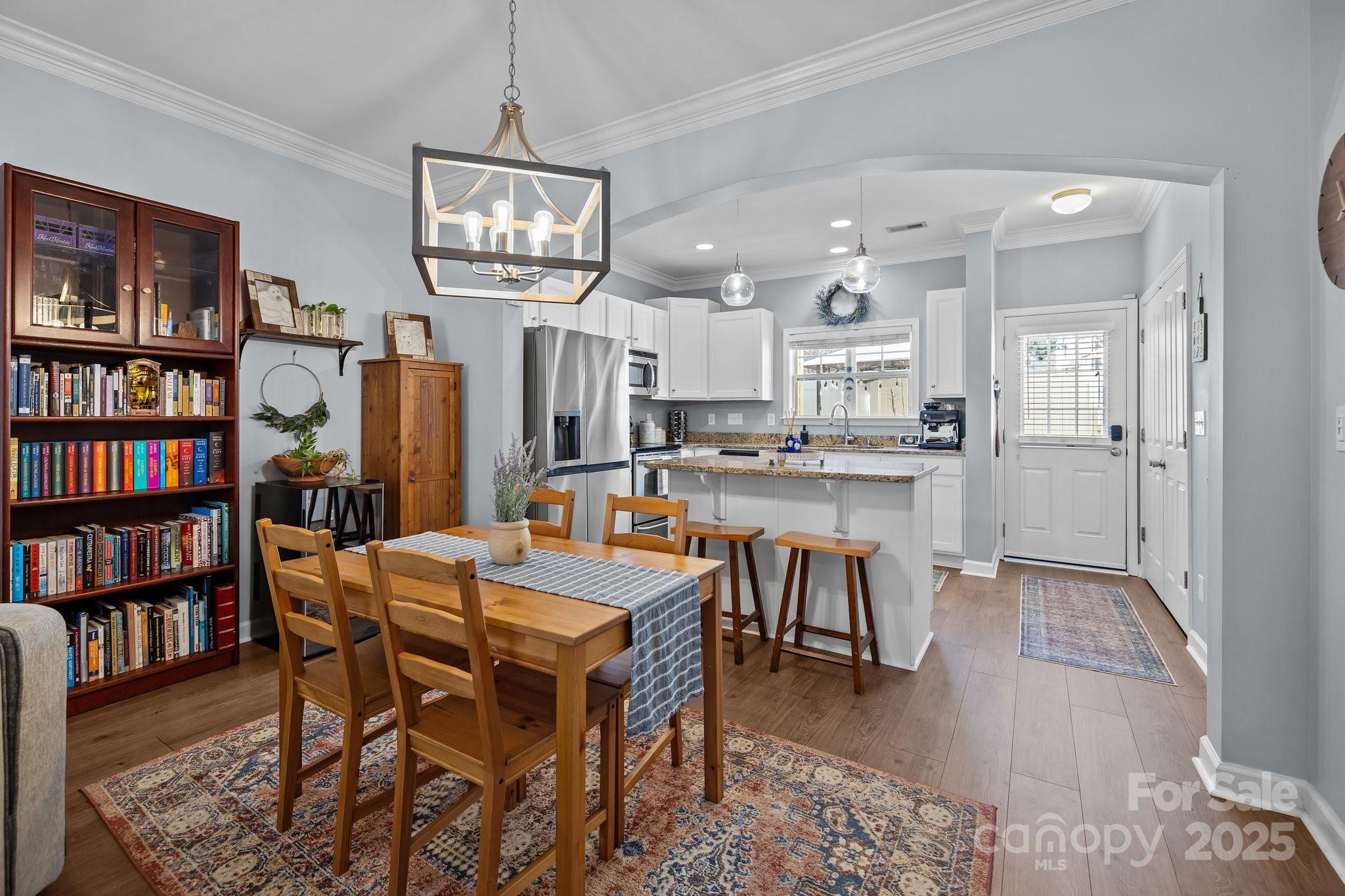 4126 Walker Road Charlotte, NC 28211 - Photo 8 of 32