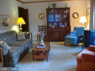 113 Brookhill Road Newtown Square, PA 19073 - Photo 4 of 6