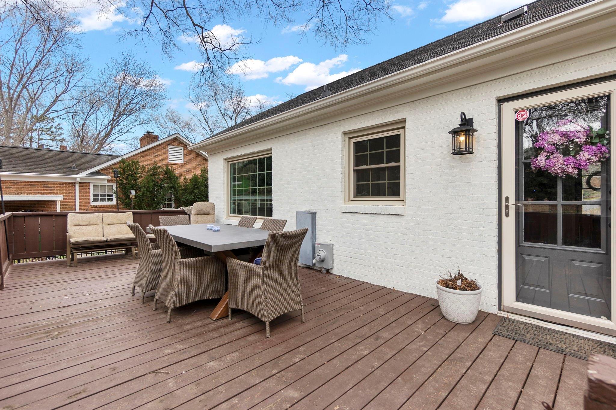 3908 Riverbend Road Charlotte, NC 28210 - Photo 29 of 31 Gallery Image 29