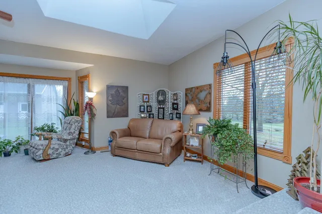 $465,000 | 603 South Lafayette Avenue, Fulda, MN 56131