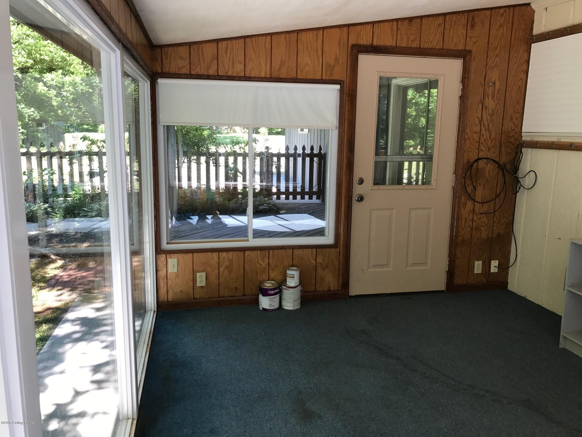 5001 Hopewell Road Louisville, KY 40299 - Photo 40 of 63 Sunporch