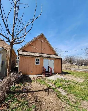 $100,000 | 2203 Agnes Avenue, Kansas City, MO 64127