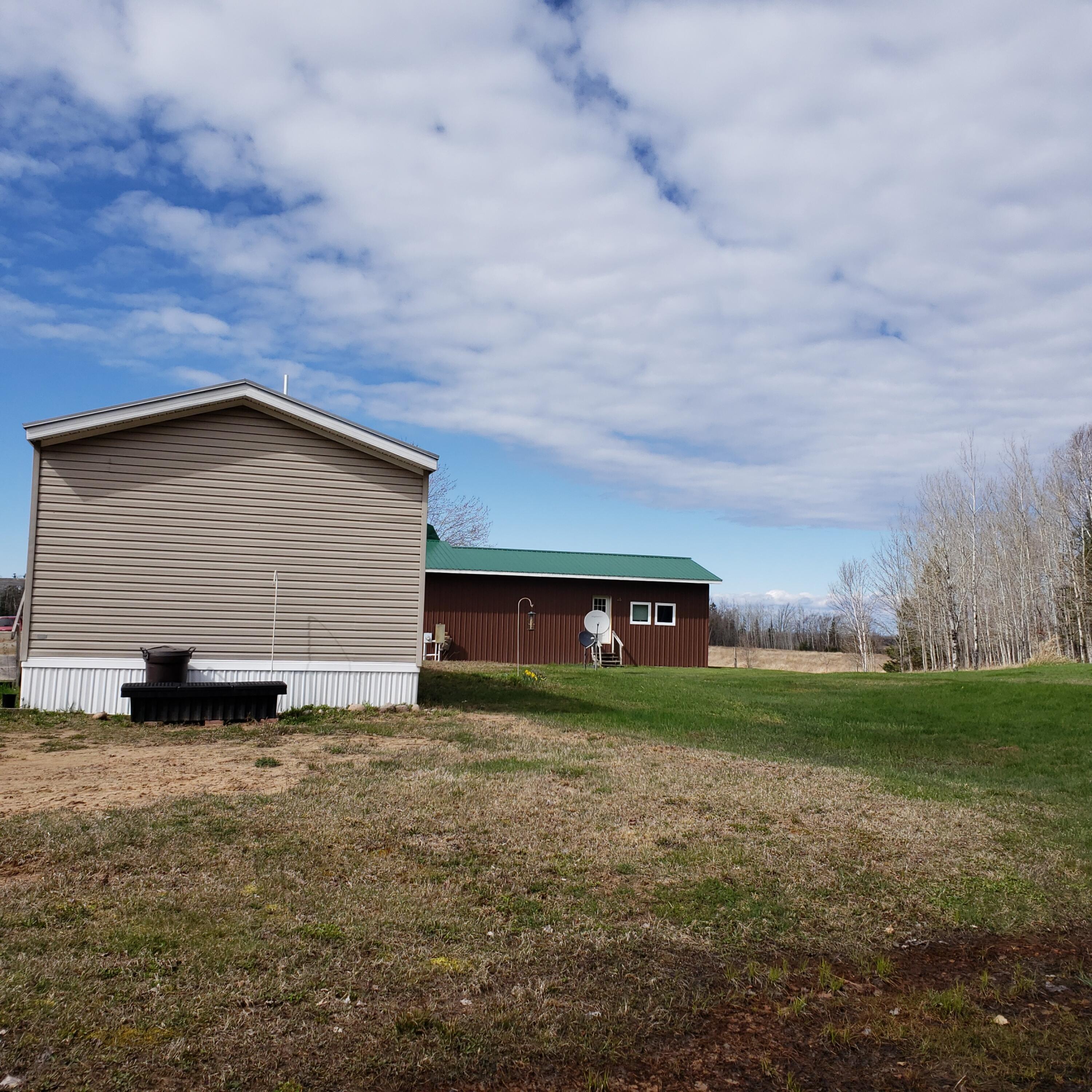 5166 West 11 Mile Road Dafter, MI 49724 - Photo 4 of 33 Gallery Image 4