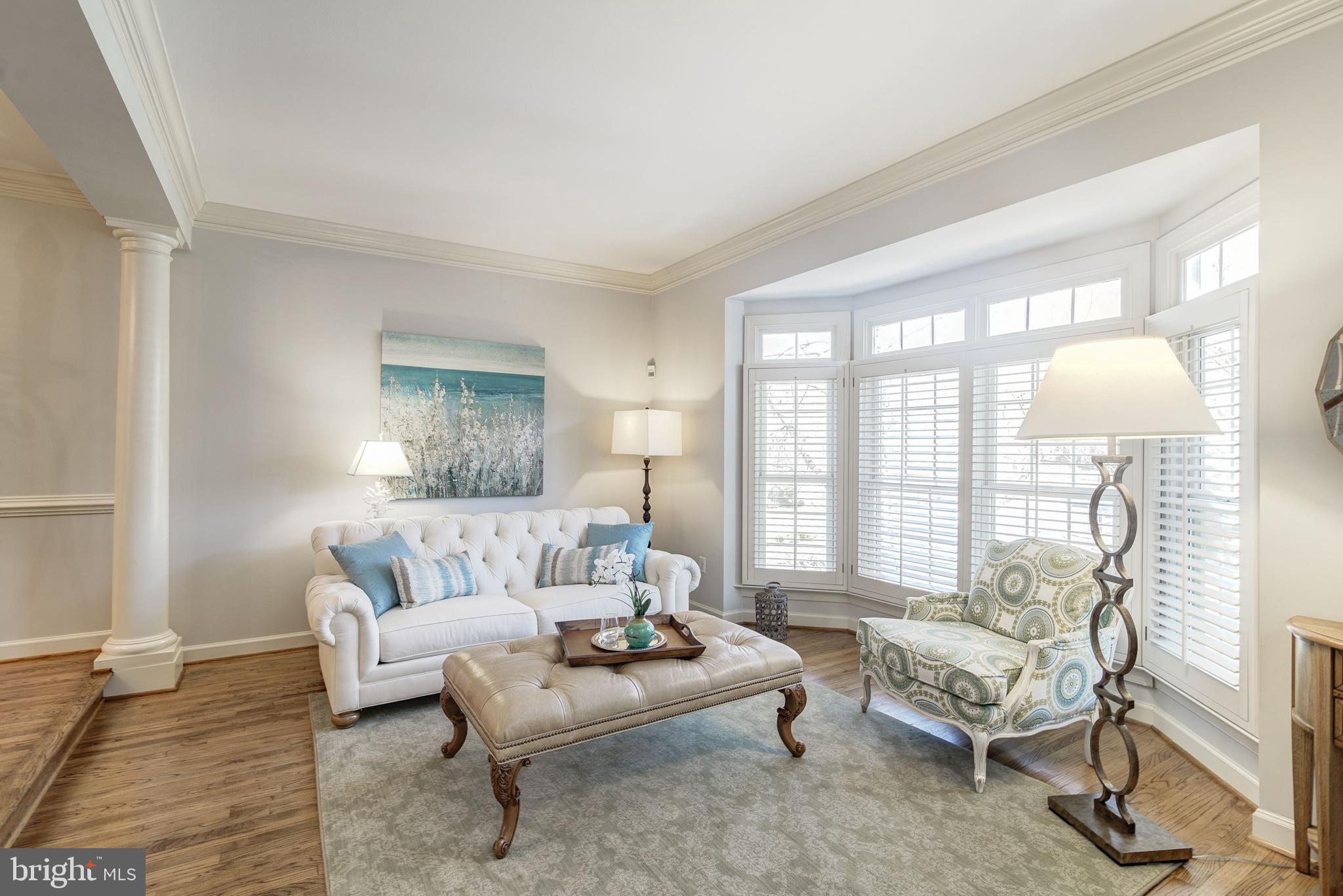 150 Rees Place Falls Church, VA 22046 - Photo 6 of 27 Large bay window in Living Room
