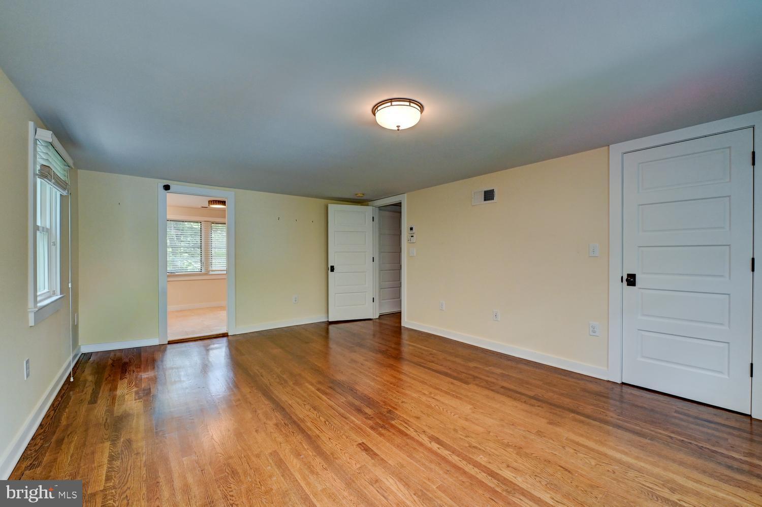 353 Cherry Hill Road Princeton, NJ 08540 - Photo 26 of 40 Primary Bedroom