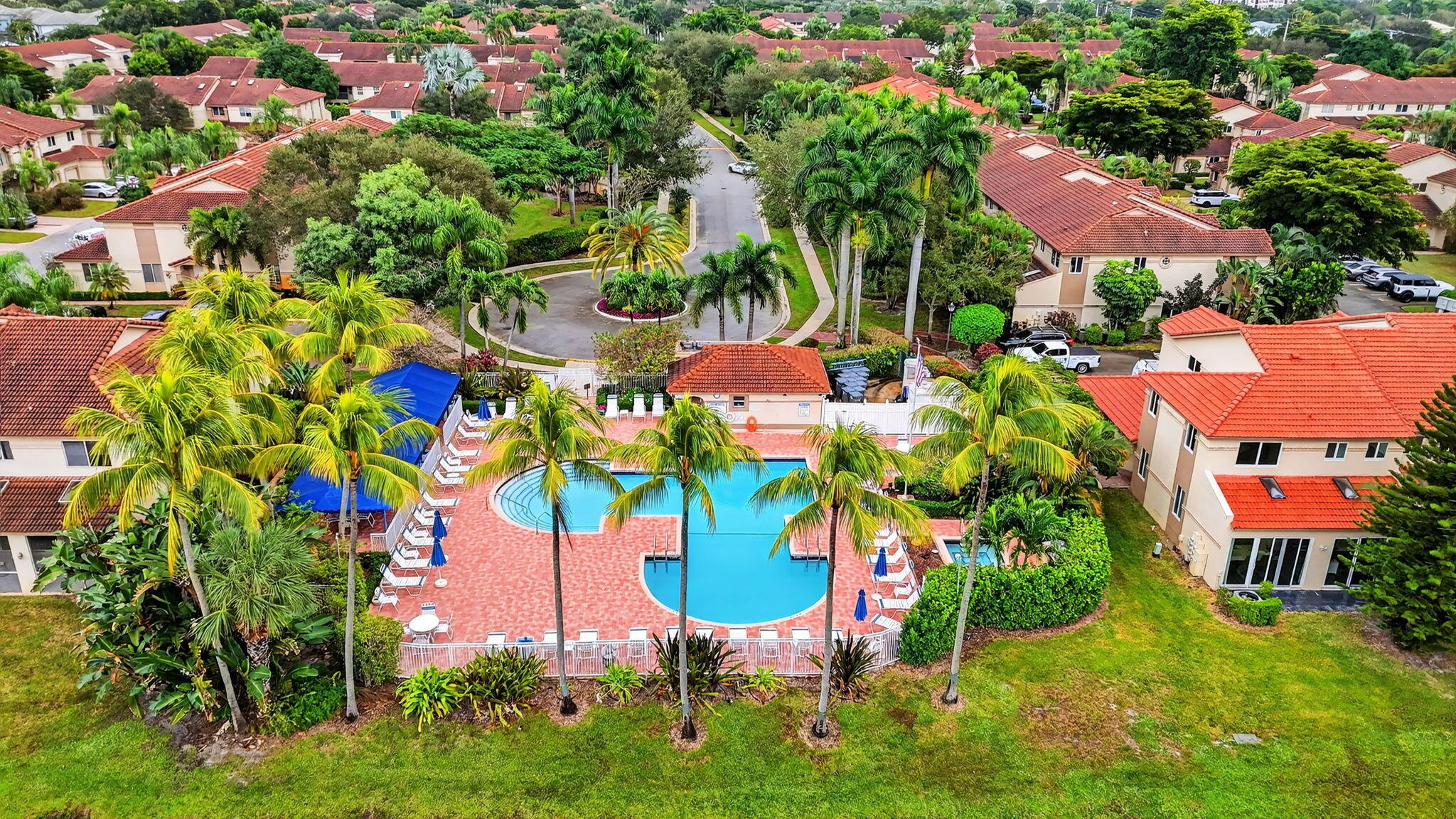 6780 Via Regina Boca Raton, FL 33433 - Photo 26 of 29 Community Pool
