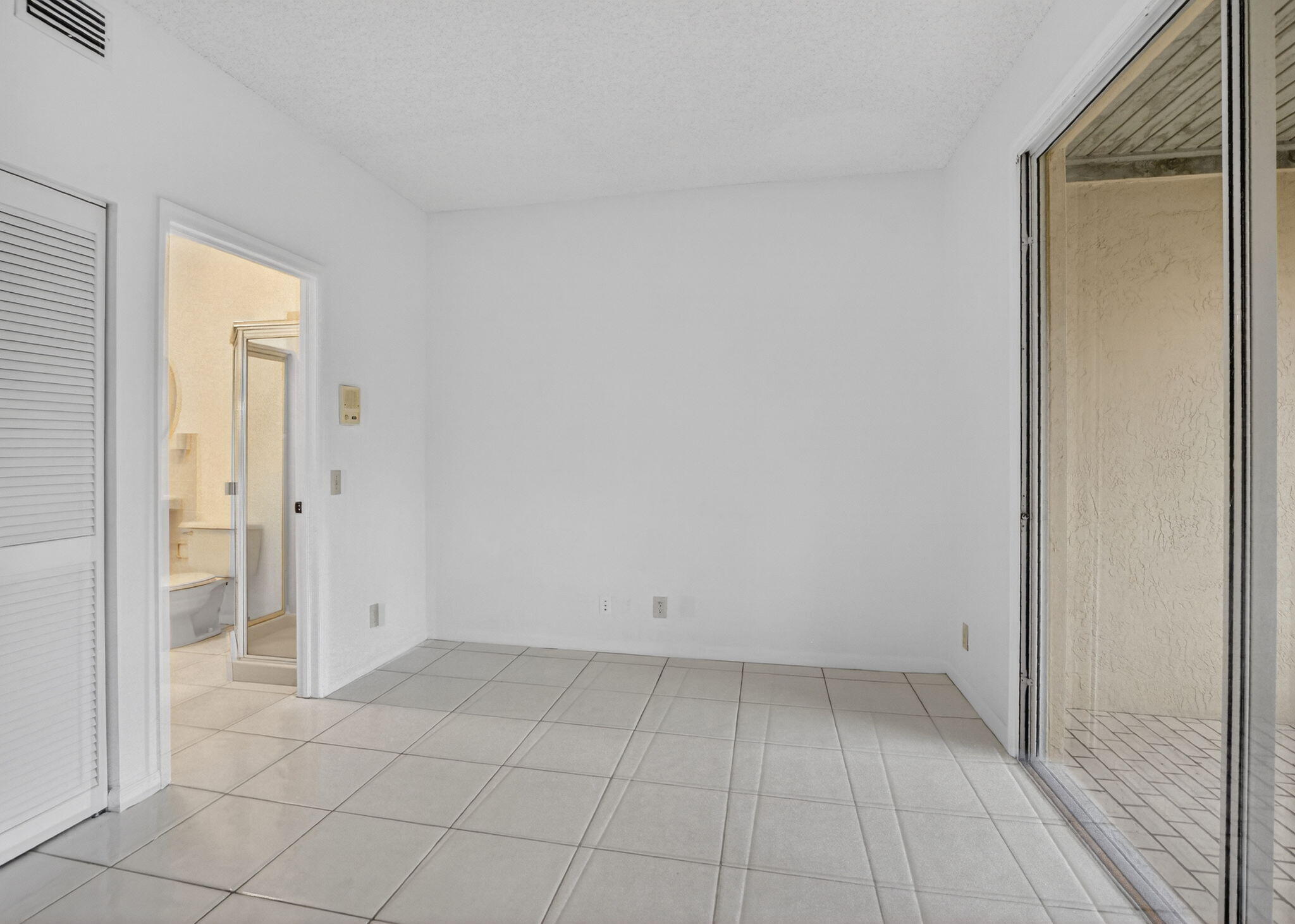 6780 Via Regina Boca Raton, FL 33433 - Photo 9 of 29 Downstairs Bedroom