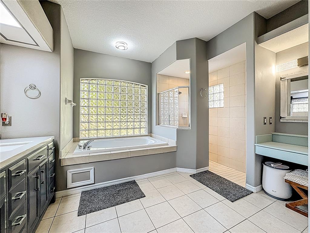 18002 Howling Wolf Run Parrish, FL 34219 - Photo 36 of 72