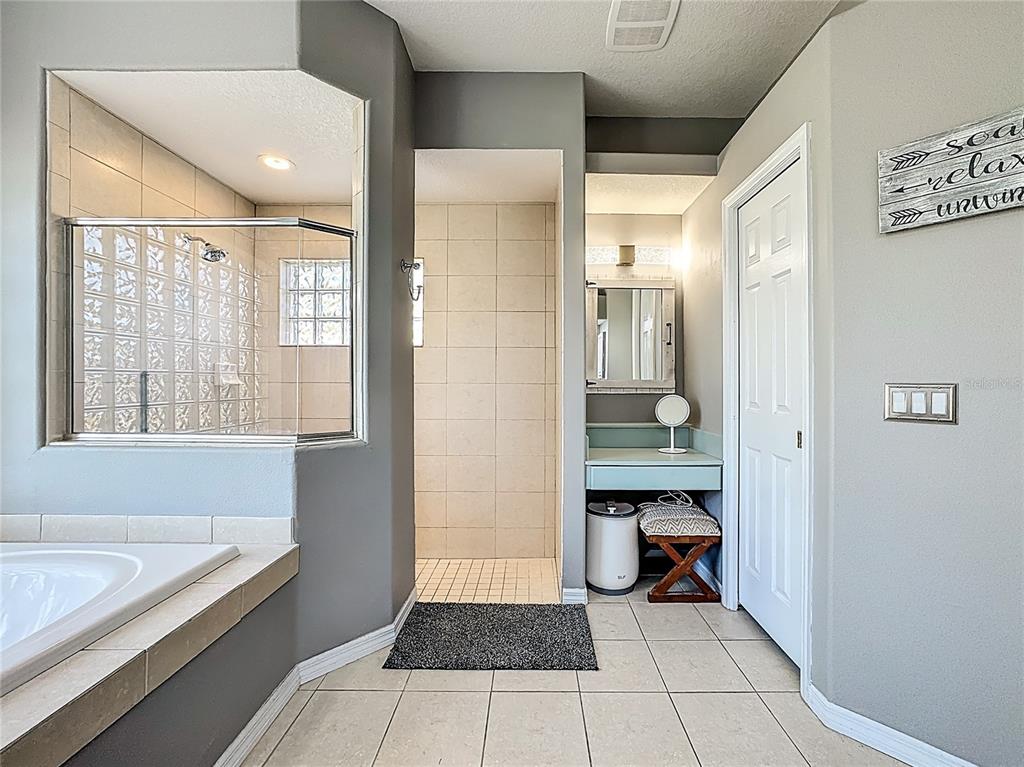 18002 Howling Wolf Run Parrish, FL 34219 - Photo 37 of 72