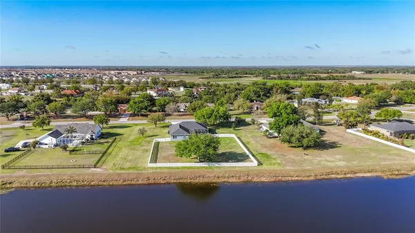 $725,000 | 18002 Howling Wolf Run, Parrish, FL 34219