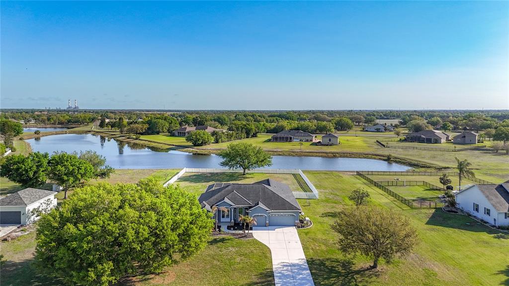 18002 Howling Wolf Run Parrish, FL 34219 - Photo 10 of 72