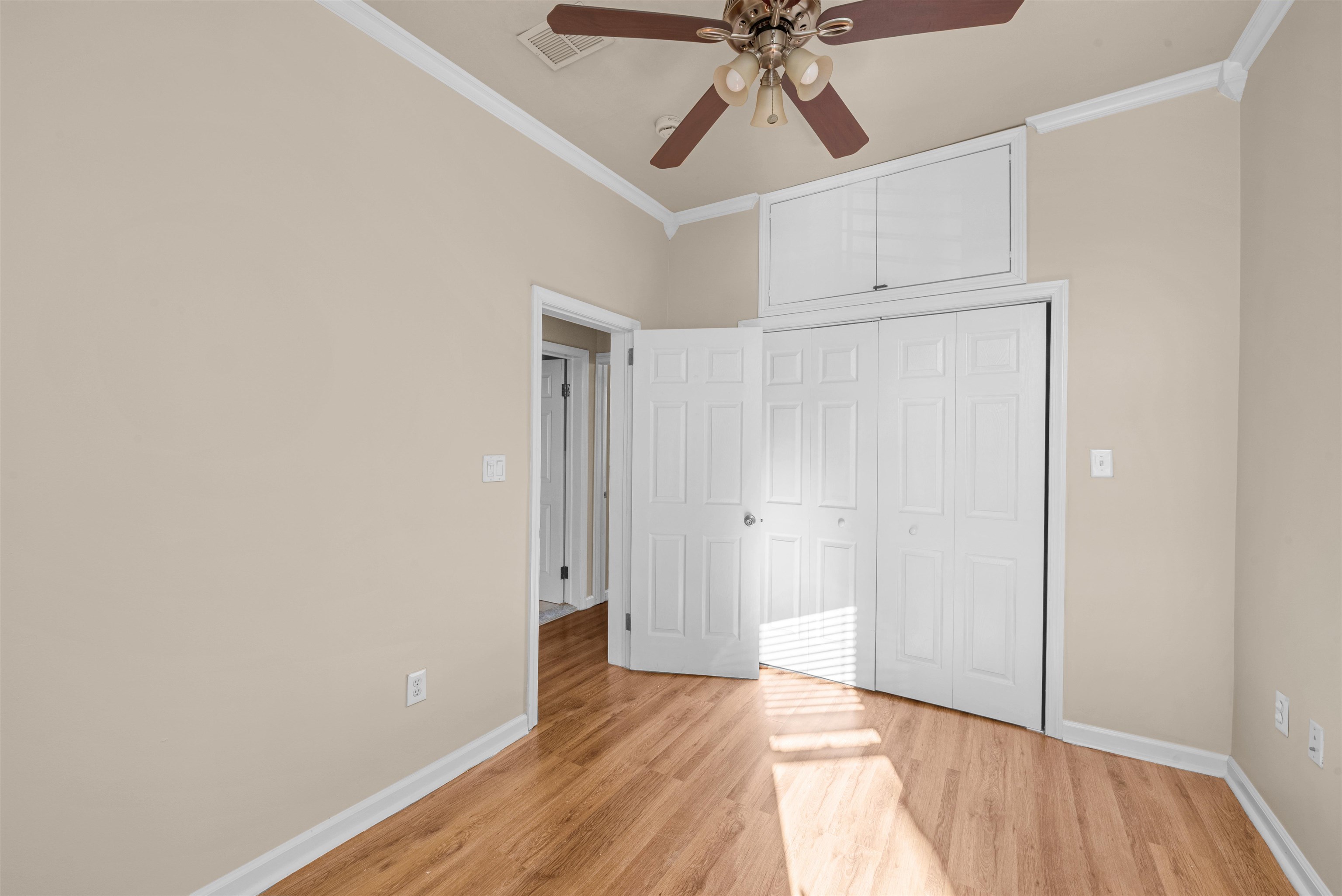312 Monastery Place, Unit 3R Union City, NJ 07087 - Photo 9 of 16 a view of a room with wooden floor and staircase