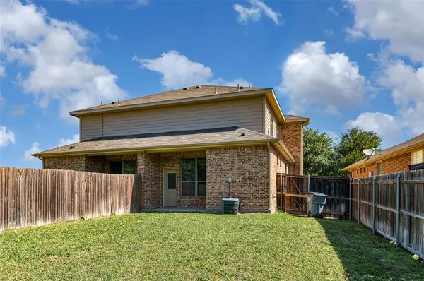 $1,795 | 341 Orbit Drive, Lavon, TX 75166