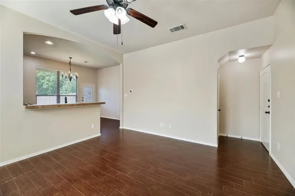 $1,795 | 341 Orbit Drive, Lavon, TX 75166