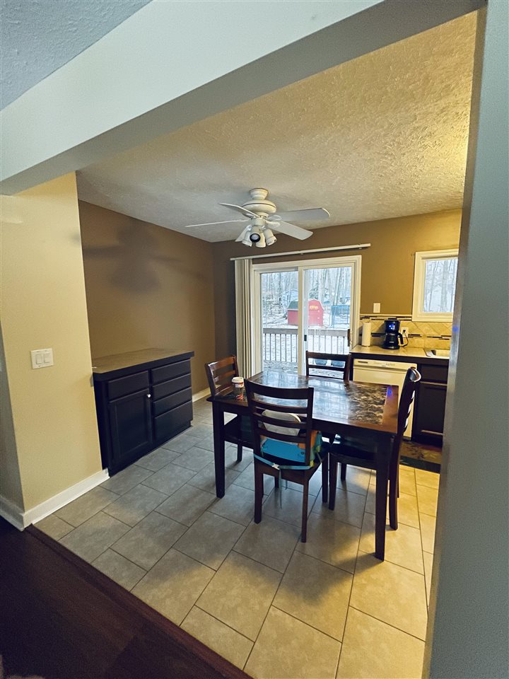 1872 Lardie Road Traverse City, MI 49696 - Photo 7 of 33 1895383-6.JPG