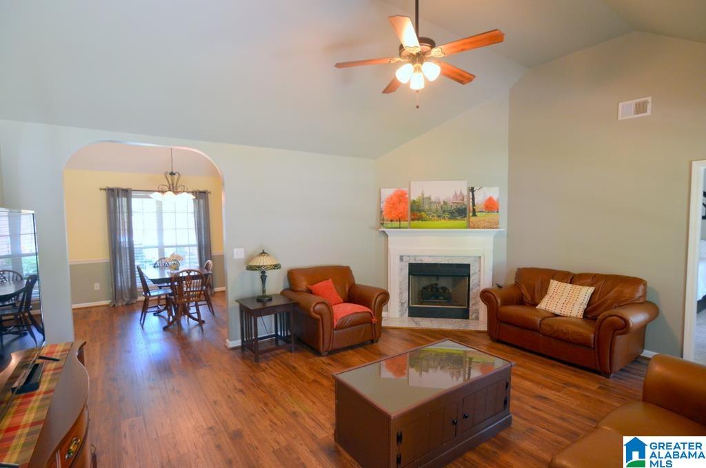 237 Silverstone Lane Alabaster, AL 35007 - Photo 6 of 50