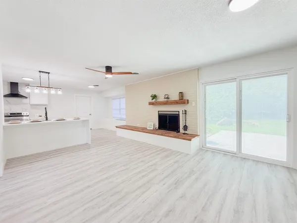 $330,000 | 5520 Woodway Drive, Fort Worth, TX 76133