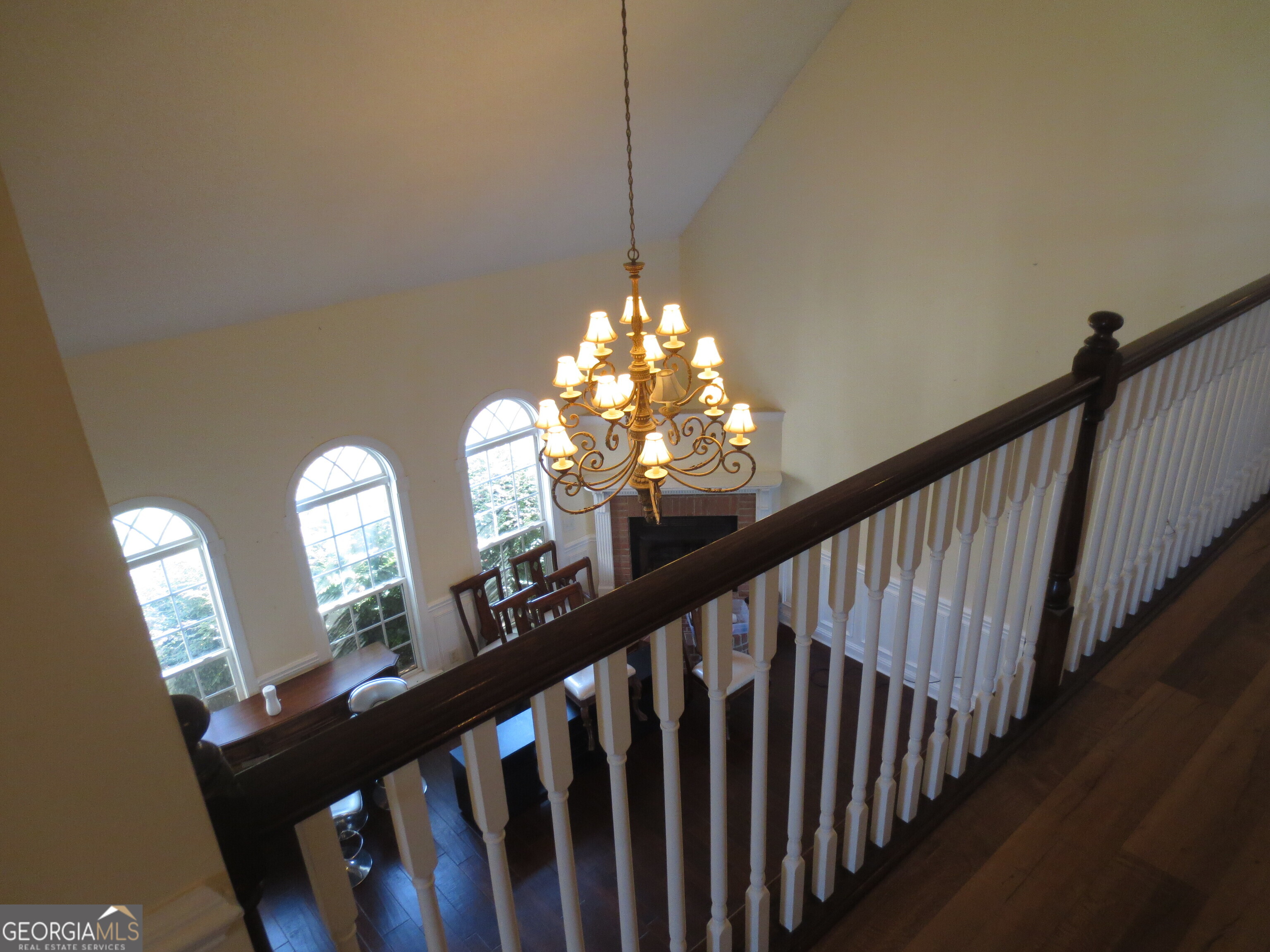 184 Giles Road Warner Robins, GA 31093 - Photo 24 of 31 a view of a balcony and wooden floor