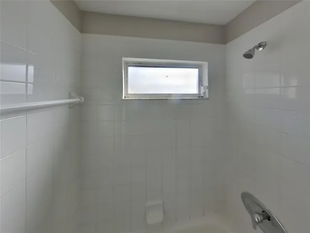 $1,929 | Undisclosed Address, Riverview, FL 33579