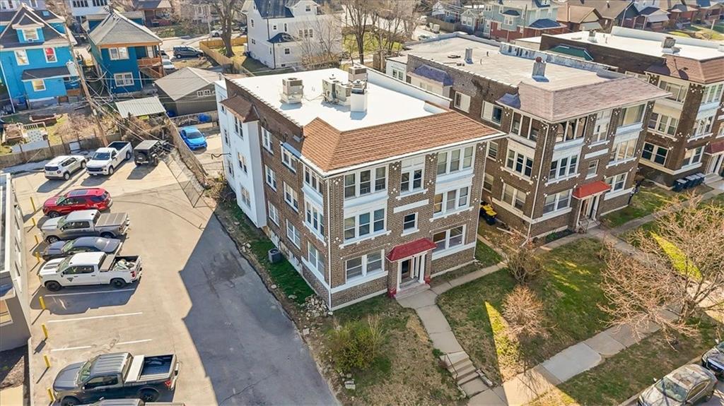 3311 Gillham Road, Unit 2N Kansas City, MO 64109 - Photo 1 of 21