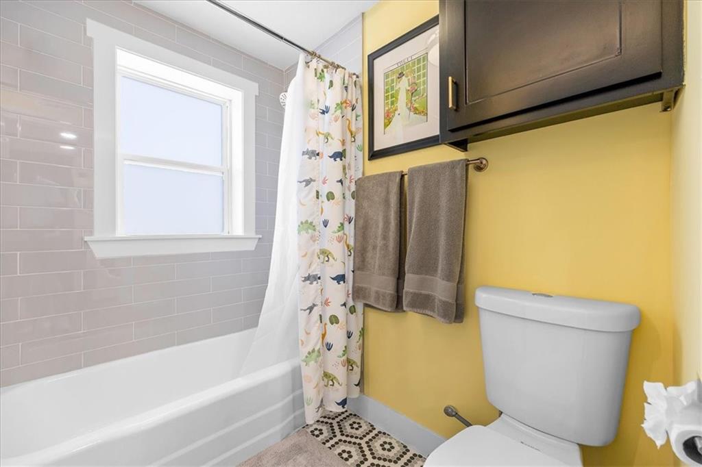 3311 Gillham Road, Unit 2N Kansas City, MO 64109 - Photo 16 of 21