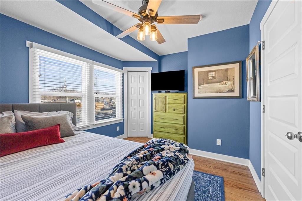 3311 Gillham Road, Unit 2N Kansas City, MO 64109 - Photo 18 of 21