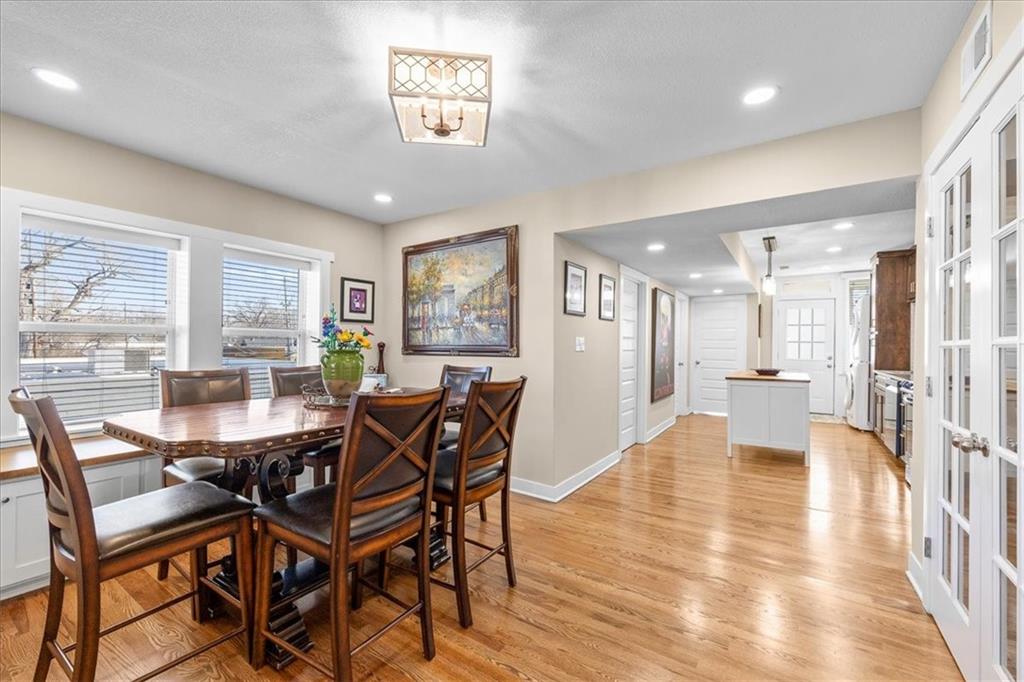 3311 Gillham Road, Unit 2N Kansas City, MO 64109 - Photo 9 of 21