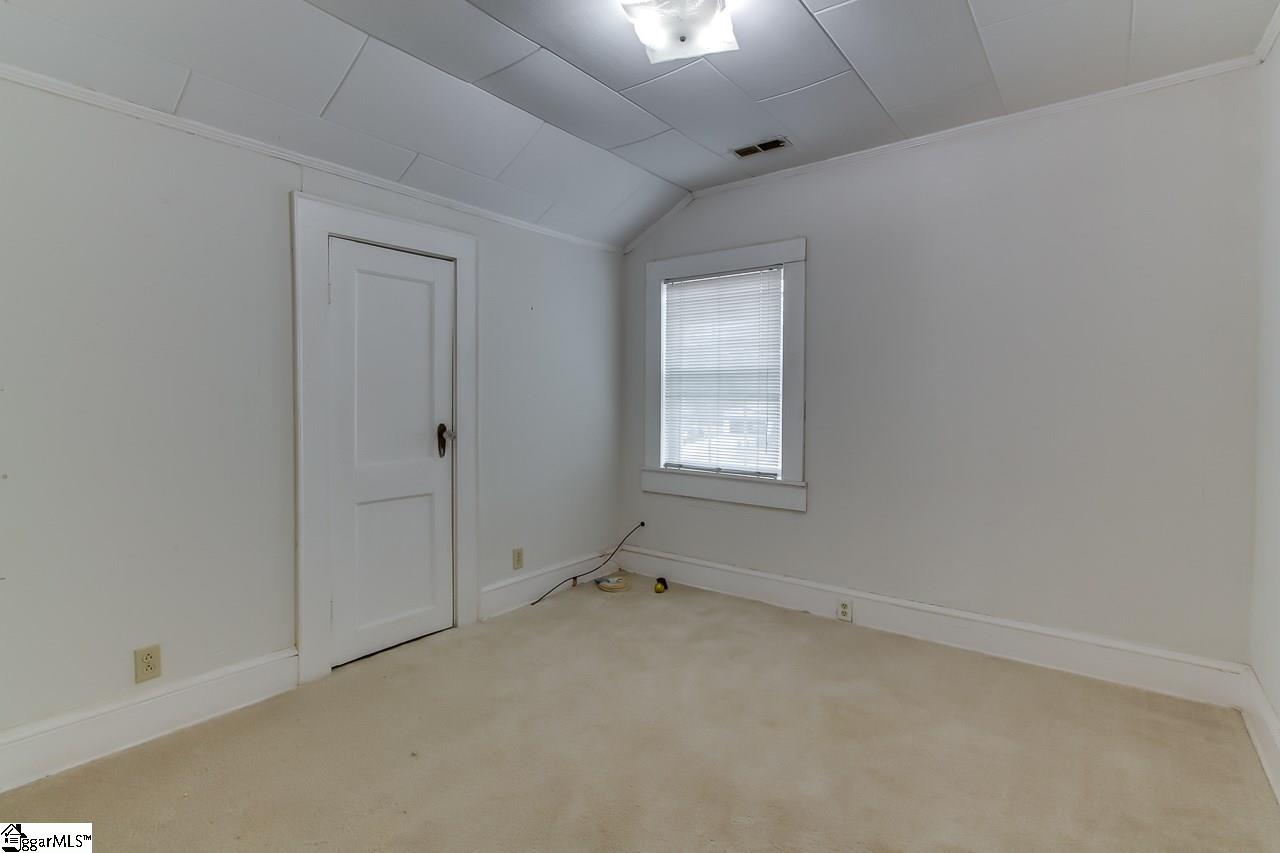 1217 Pelham Road Greenville, SC 29615 - Photo 10 of 16 Gallery Image 10
