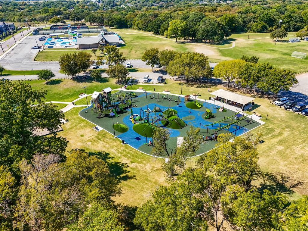 1825 North Highland Avenue Sherman, TX 75092 - Photo 2 of 38 a view of a water with an ocean