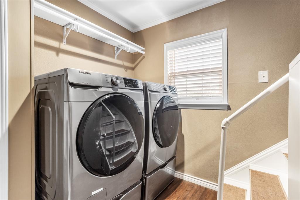 1825 North Highland Avenue Sherman, TX 75092 - Photo 29 of 38 a utility room with dryer and washer