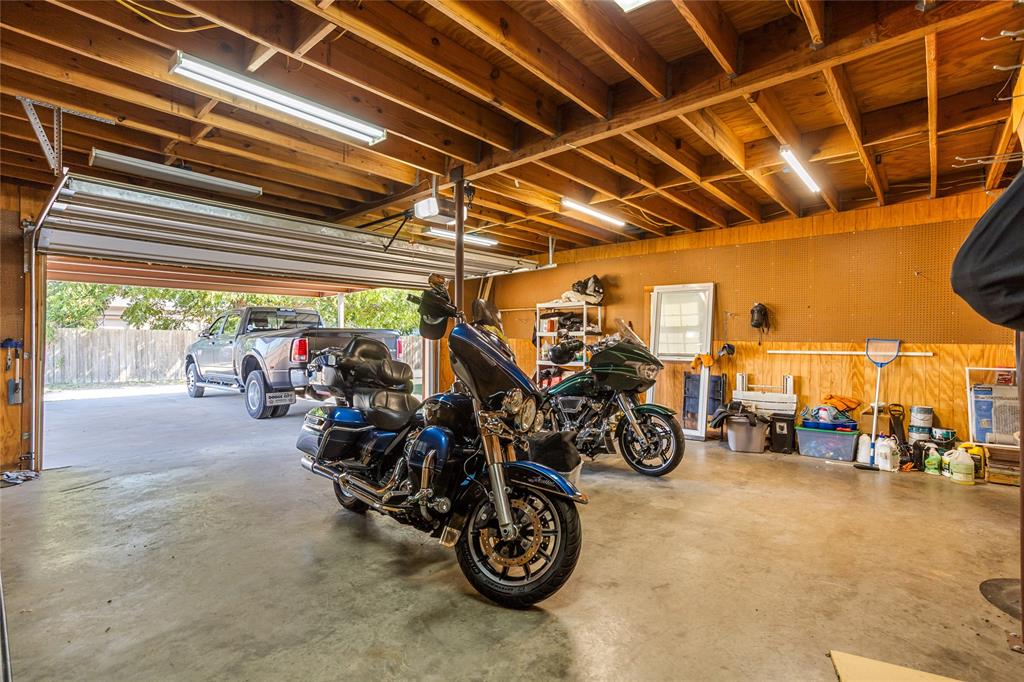 1825 North Highland Avenue Sherman, TX 75092 - Photo 33 of 38 a view of a room with gym equipment