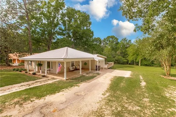 $237,500 | 1705 Highway 10, Bogalusa, LA 70427