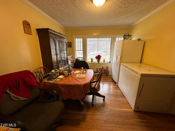 $90,000 | 229 Burnette Street, Richlands, VA 24641