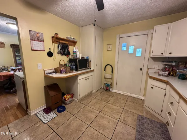 $90,000 | 229 Burnette Street, Richlands, VA 24641