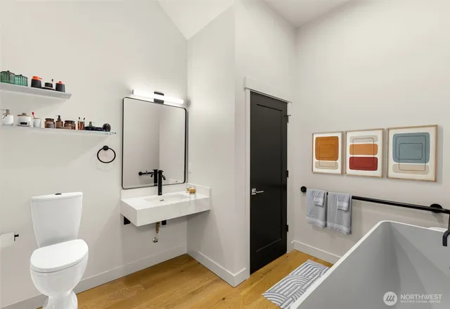 $1,245,000 | 3400 East Spring Street, Seattle, WA 98122