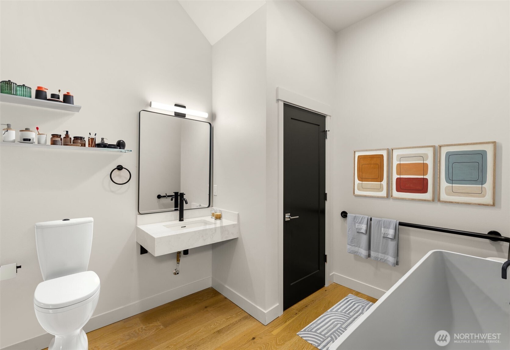 3400 East Spring Street Seattle, WA 98122 - Photo 12 of 36