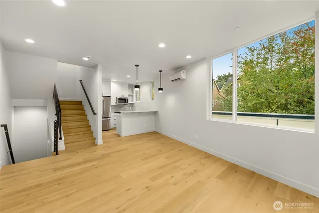 $1,245,000 | 3400 East Spring Street, Seattle, WA 98122