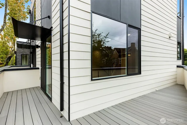 $1,245,000 | 3400 East Spring Street, Seattle, WA 98122