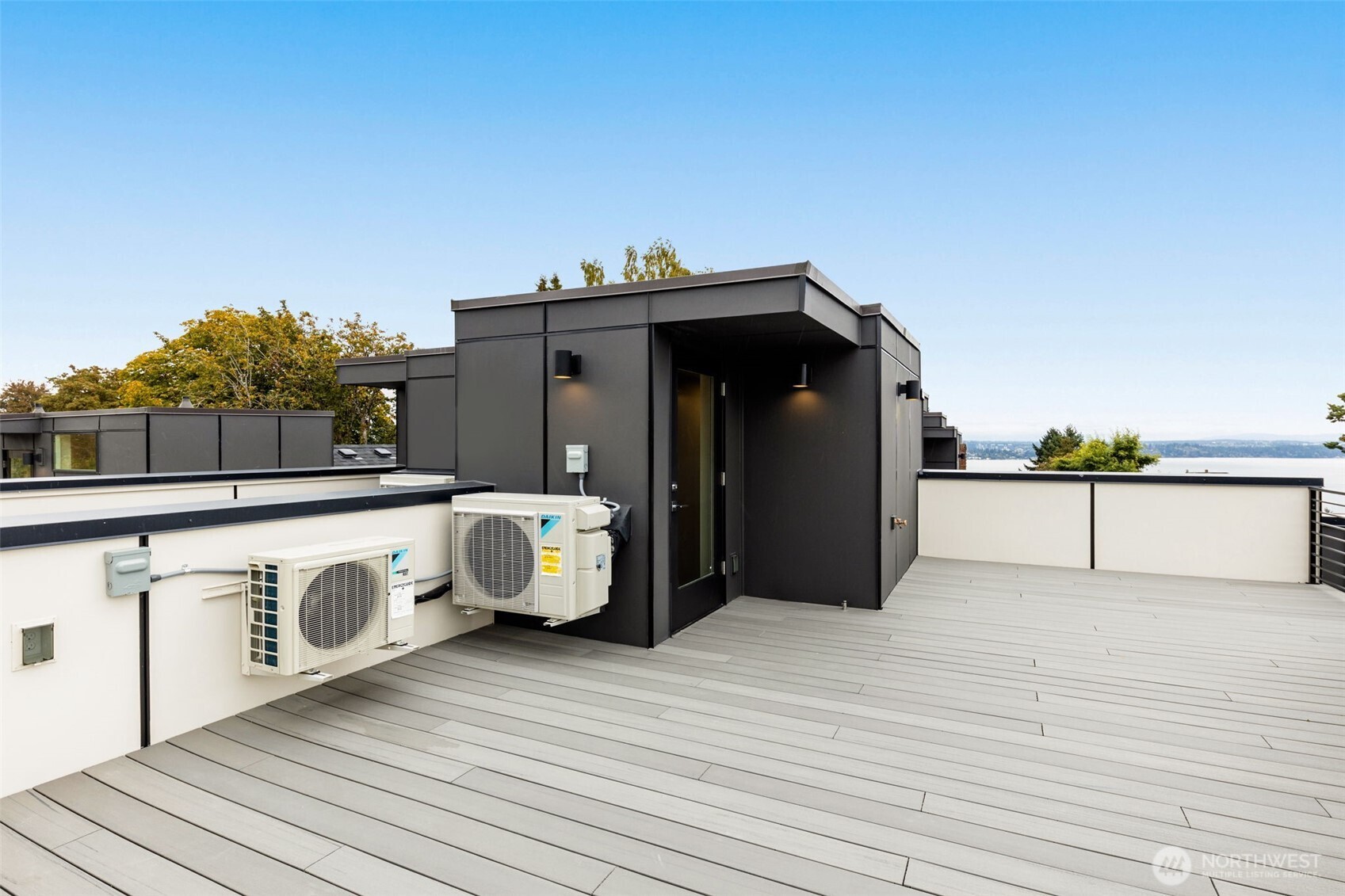 3400 East Spring Street Seattle, WA 98122 - Photo 33 of 36