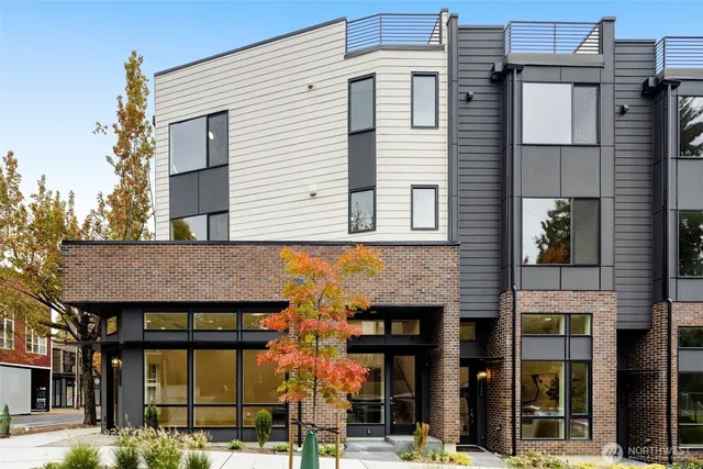 $1,245,000 | 3400 East Spring Street, Seattle, WA 98122