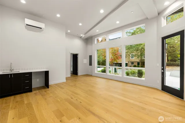 $1,245,000 | 3400 East Spring Street, Seattle, WA 98122