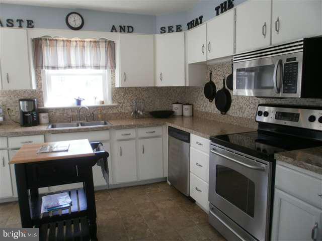1361 Church Road Hershey, PA 17033 - Photo 7 of 25 Gallery Image 7