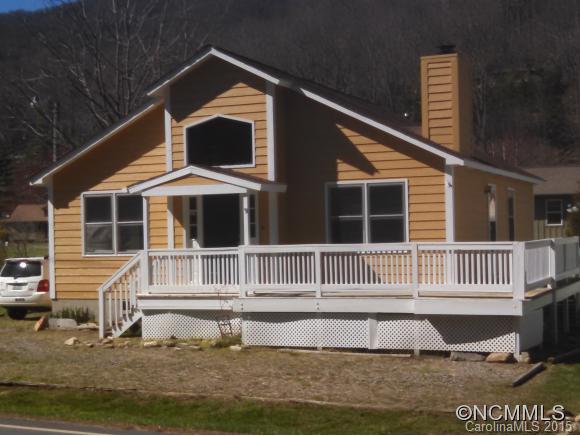 934 Moody Farm Road Maggie Valley, NC 28751 - Photo 2 of 20 Gallery Image 2