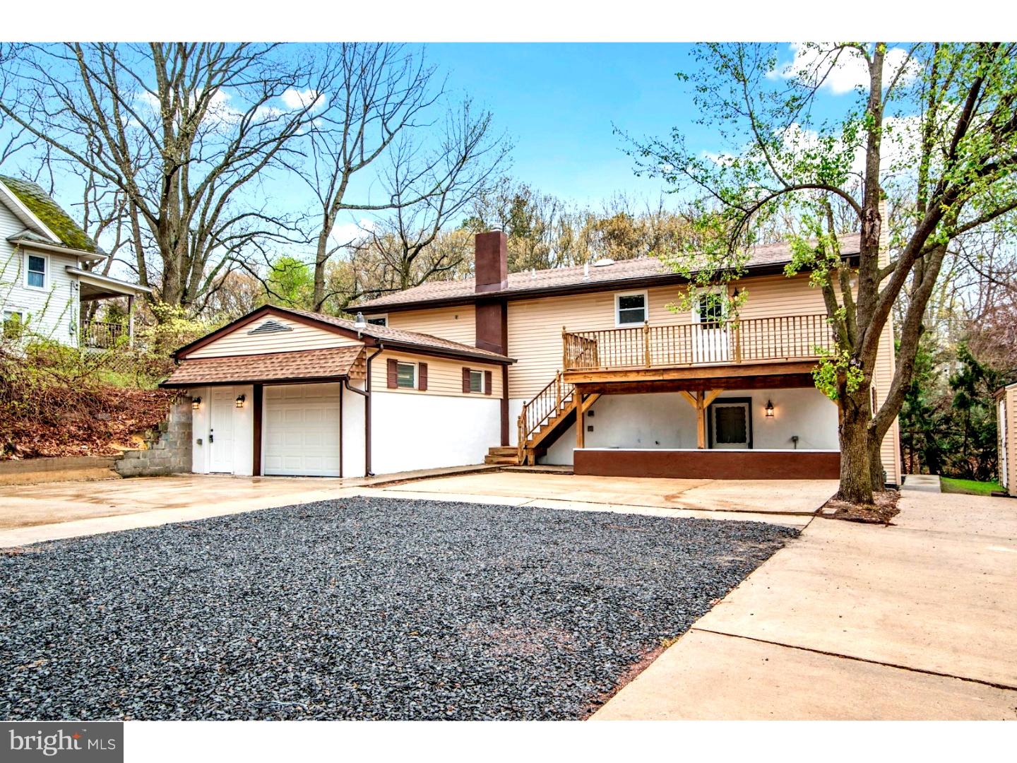 149 Erial Road Clementon, NJ 08021 - Photo 1 of 23 Driveway