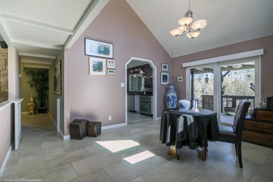9249 Silver King Road Redding, CA 96001 - Photo 12 of 27 10