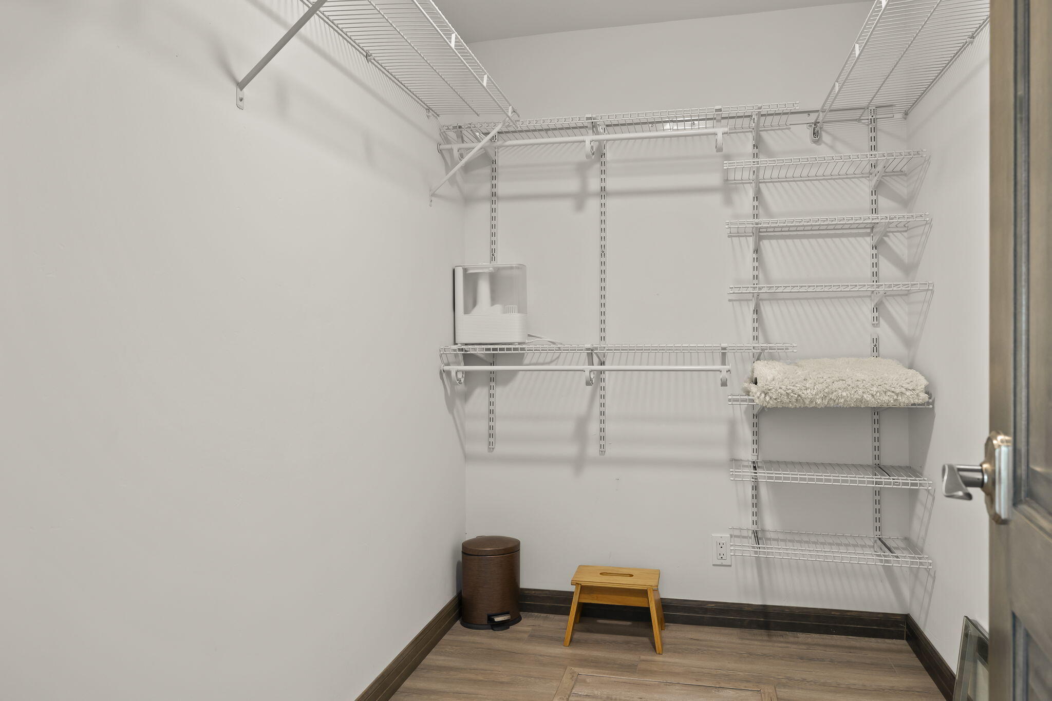 550 Miramonte Drive Santa Barbara, CA 93109 - Photo 45 of 83 43-web-or-mls-UpmarketMedia_550Mir-213