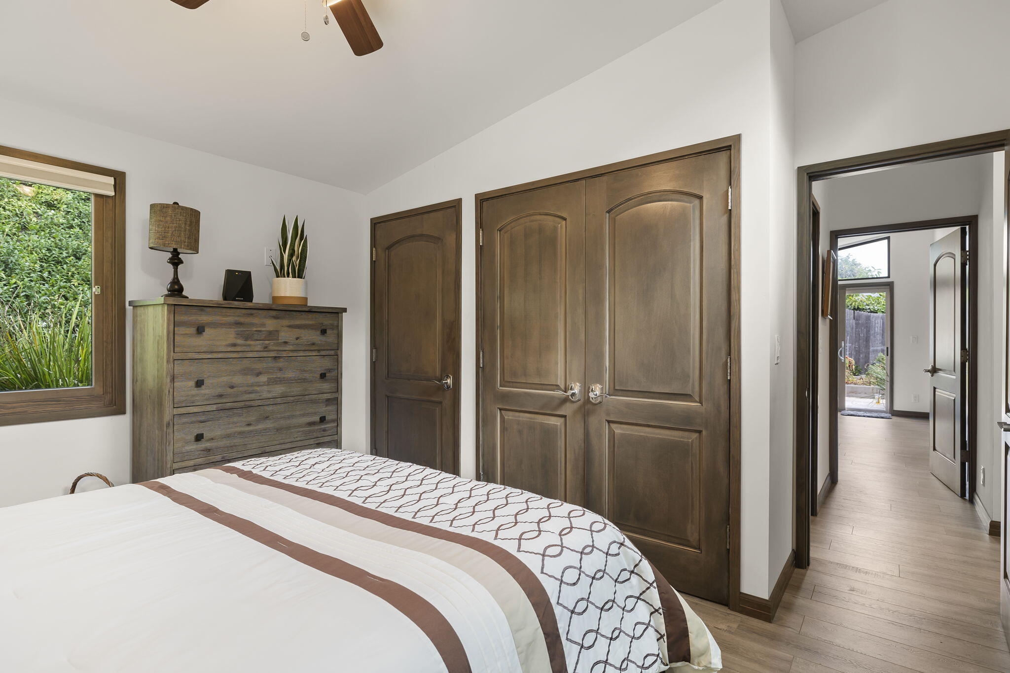 550 Miramonte Drive Santa Barbara, CA 93109 - Photo 54 of 83 52-web-or-mls-UpmarketMedia_550Mir-18