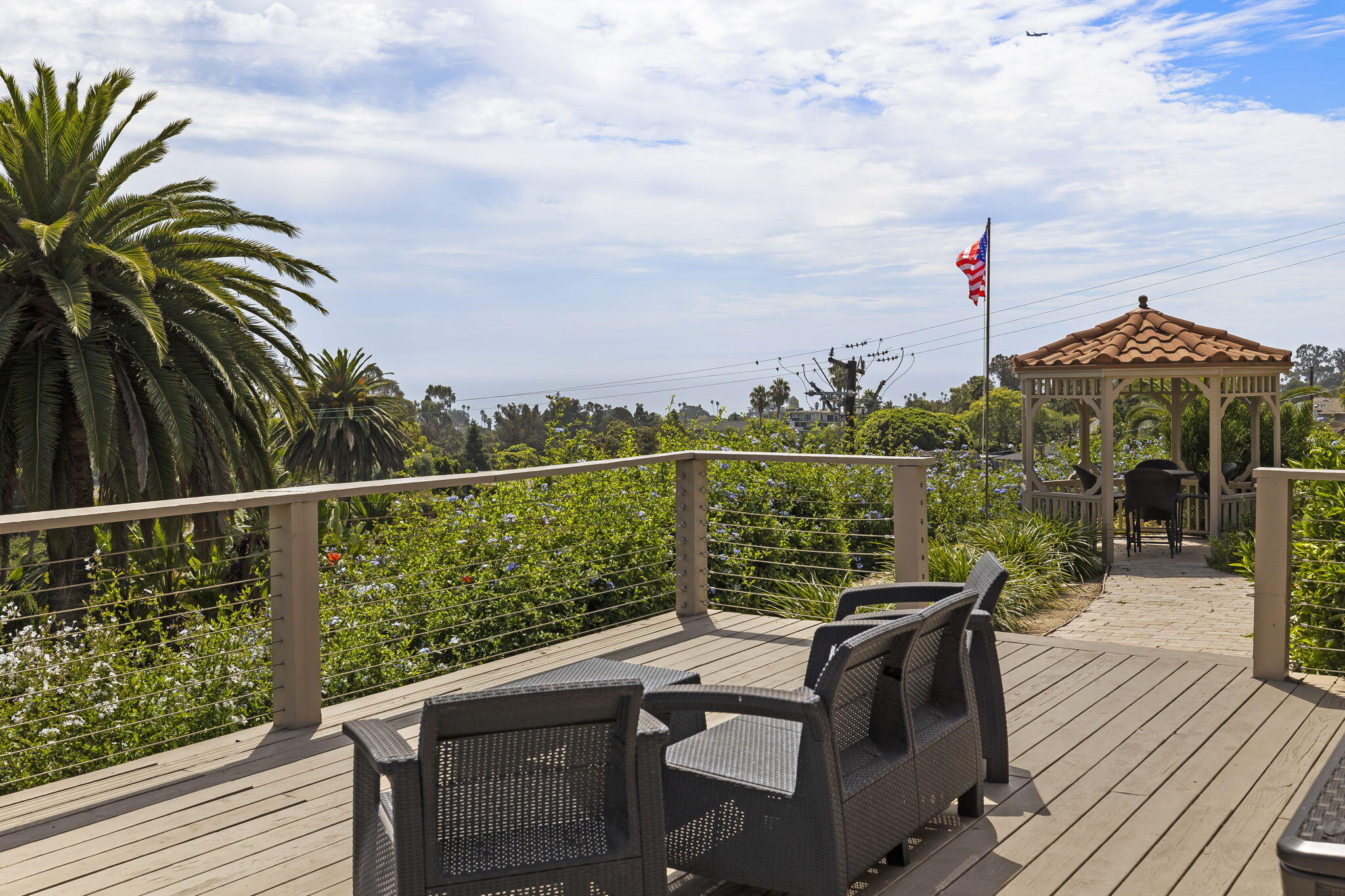 550 Miramonte Drive Santa Barbara, CA 93109 - Photo 57 of 83 55-web-or-mls-UpmarketMedia_550Mir-158