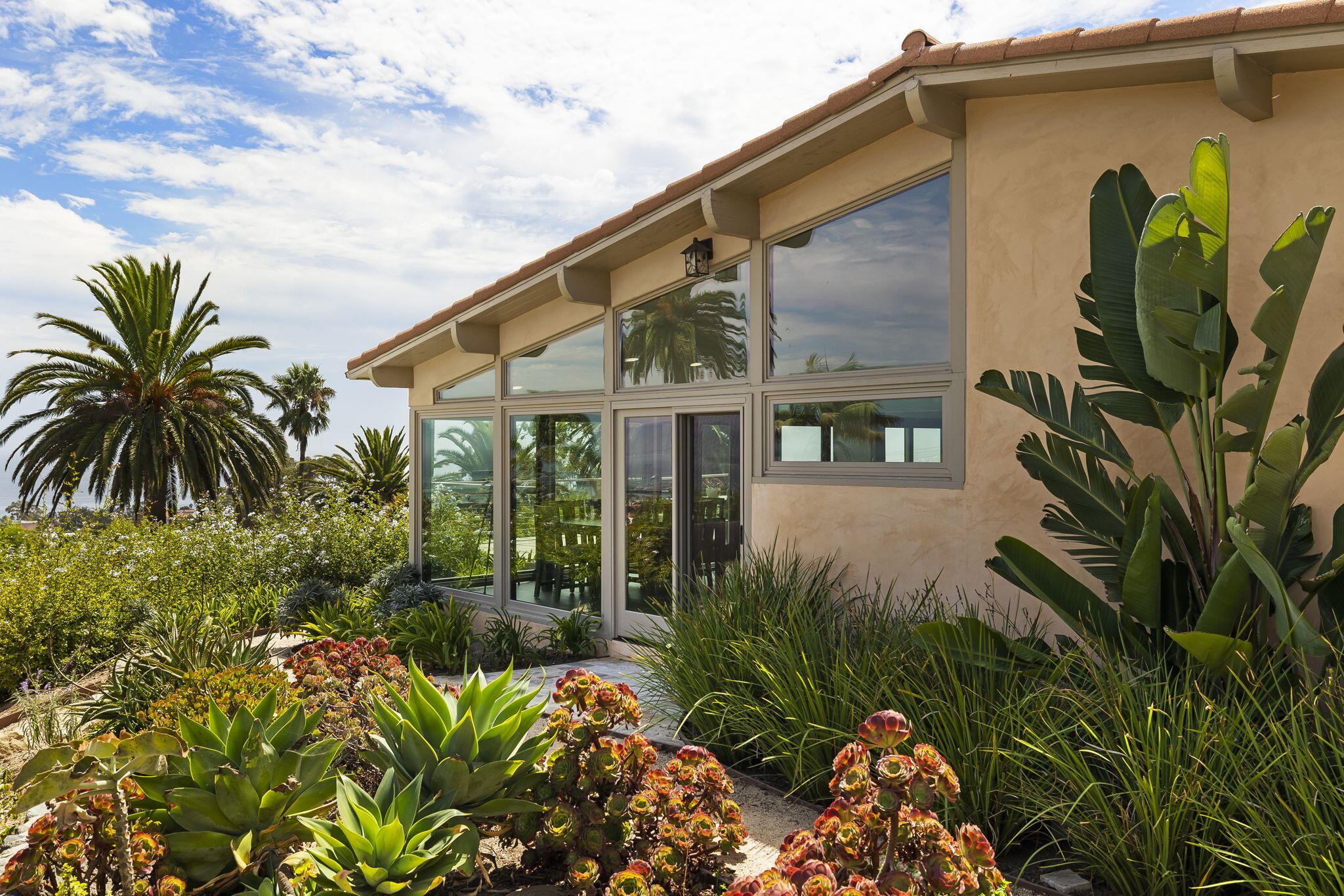 550 Miramonte Drive Santa Barbara, CA 93109 - Photo 64 of 83 63-web-or-mls-UpmarketMedia_550Mir-182