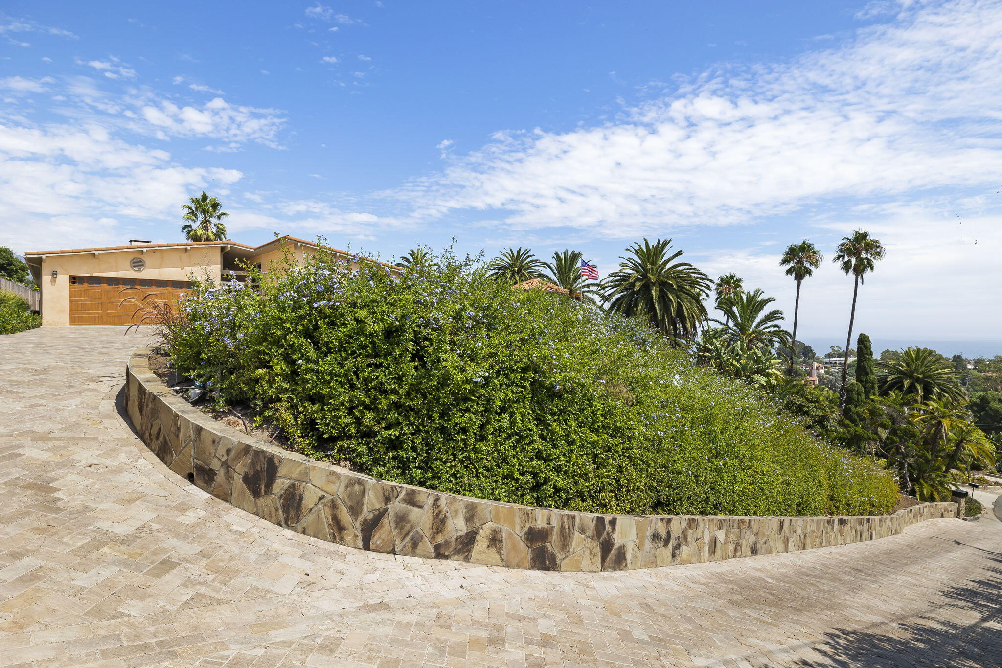550 Miramonte Drive Santa Barbara, CA 93109 - Photo 7 of 83 5-web-or-mls-UpmarketMedia_550Mir-235
